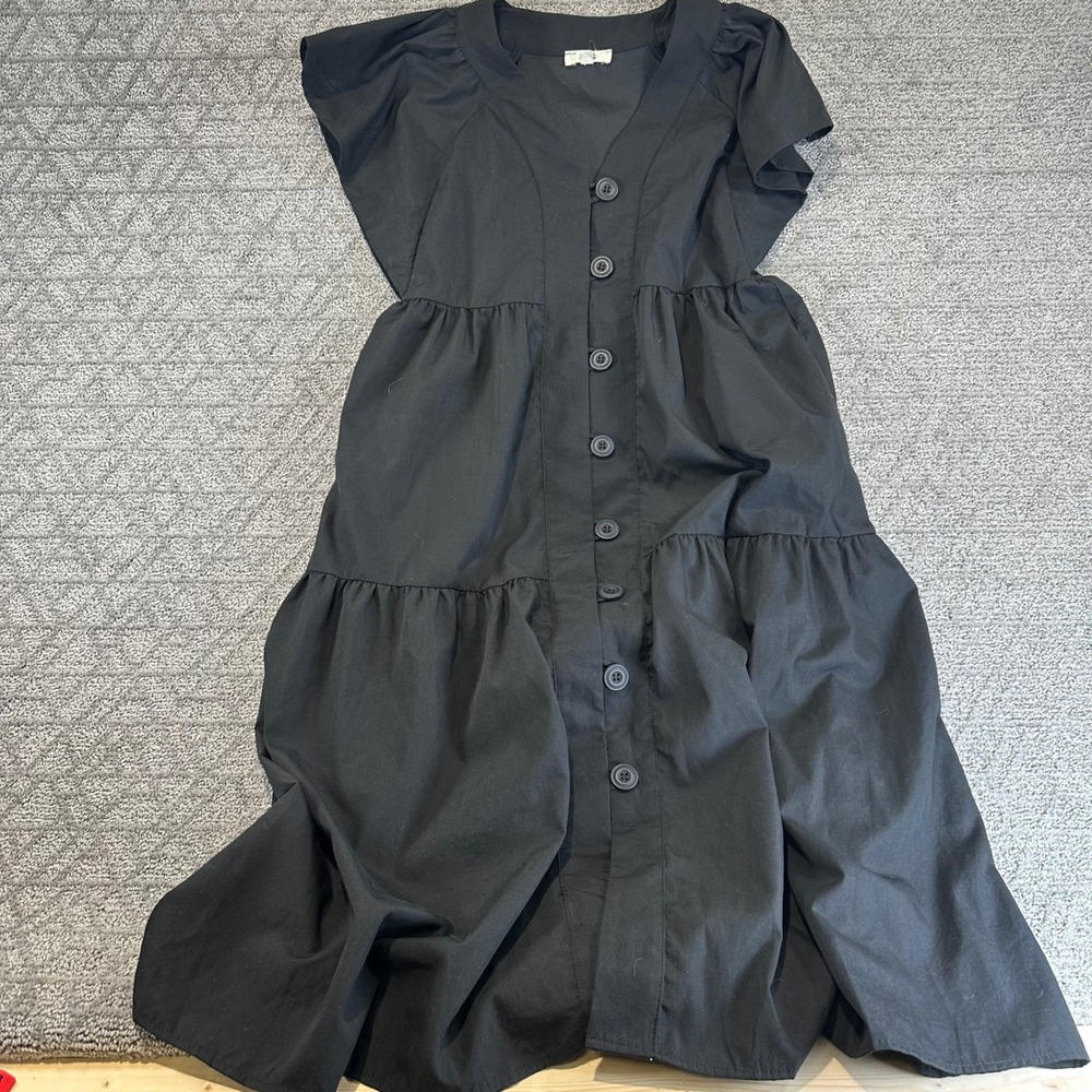 Entro Black Short Sleeve Button Front Tiered Midi Dress Womens Size S